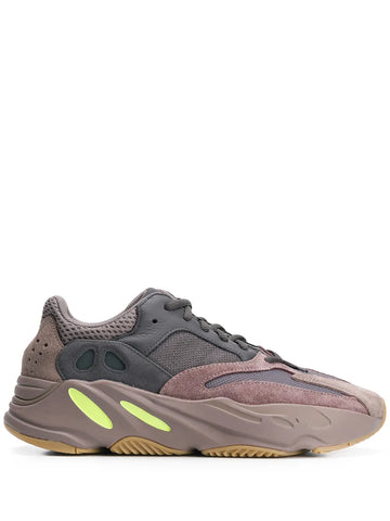 Boost 700 Mauve Sneakers