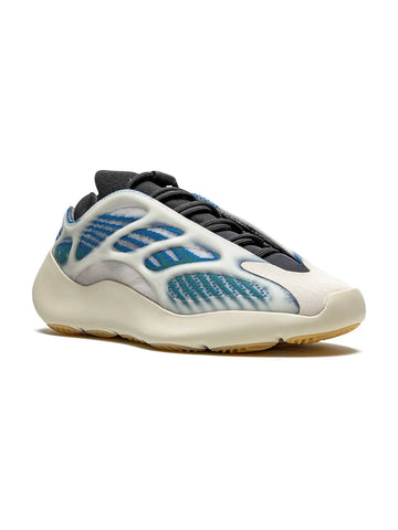 700 V3 Kyanite Sneakers