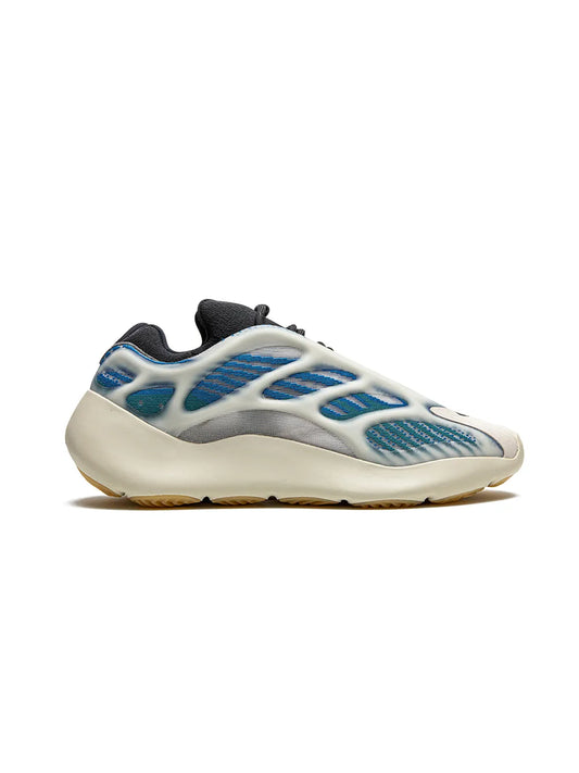 700 V3 Kyanite Sneakers