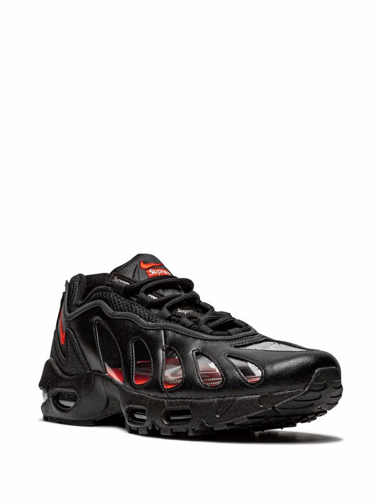 X Air Max 96 Black Sneakers