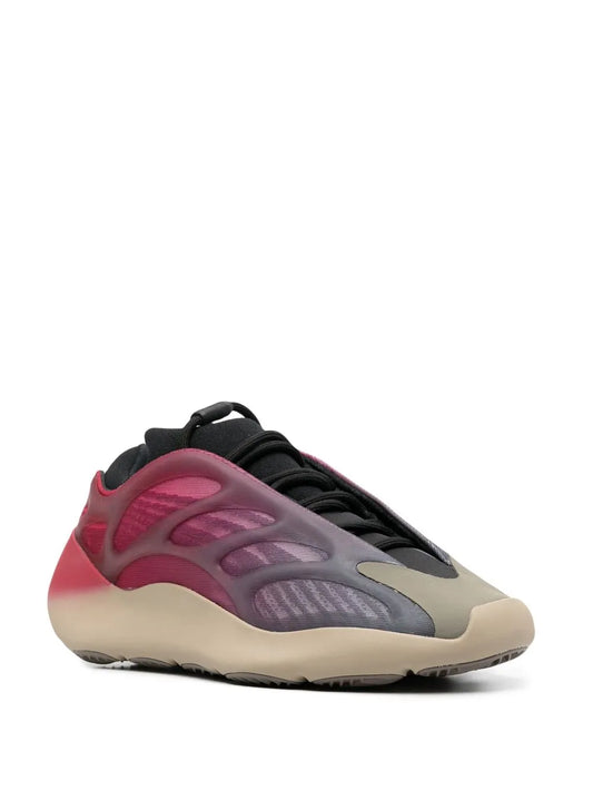700 V3 Fade Carbon Sneakers