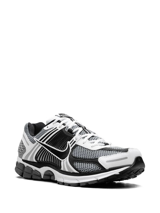 Zoom Vomero 5 Se Sp Black/Metallic Silver Sneakers