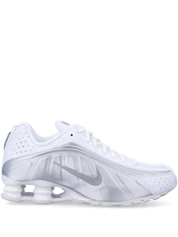 Shox R4 Sneakers