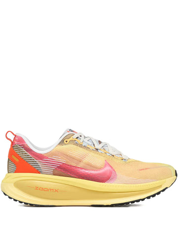 Vomero 18 Se International Running Pack - Vivid Sulfur Sneakers