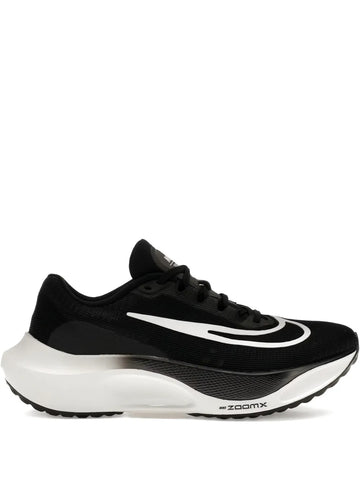 Zoom Fly 5 Trainers